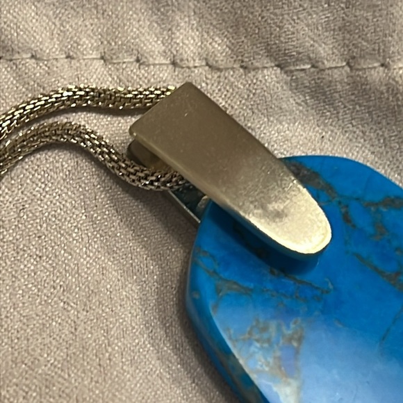 KENDRA SCOTT Inez Teal Agate Pendant Long Necklace - Picture 6 of 8